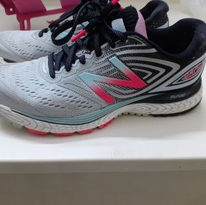 Womens new balance 7 1/2
